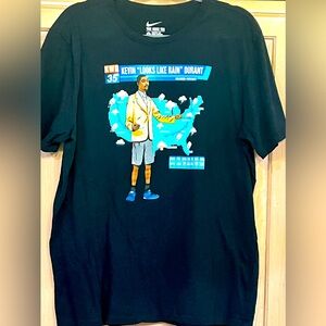 NIKE KEVIN DURANT  LOOKS LIKE RAIN T-SHIRT SZ.XL YOUTH